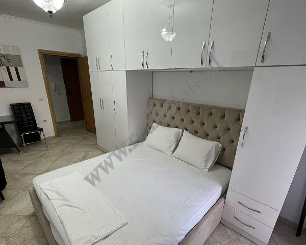 Studio apartment for rent near Barrikadave street in Tirana, Albania